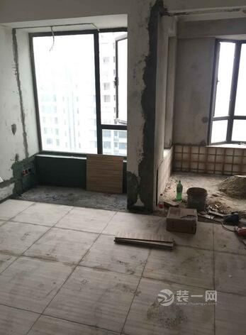卫生间贴瓷砖乌鲁木齐装修网推荐装修日记