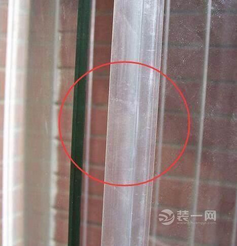 阳台封锁图片