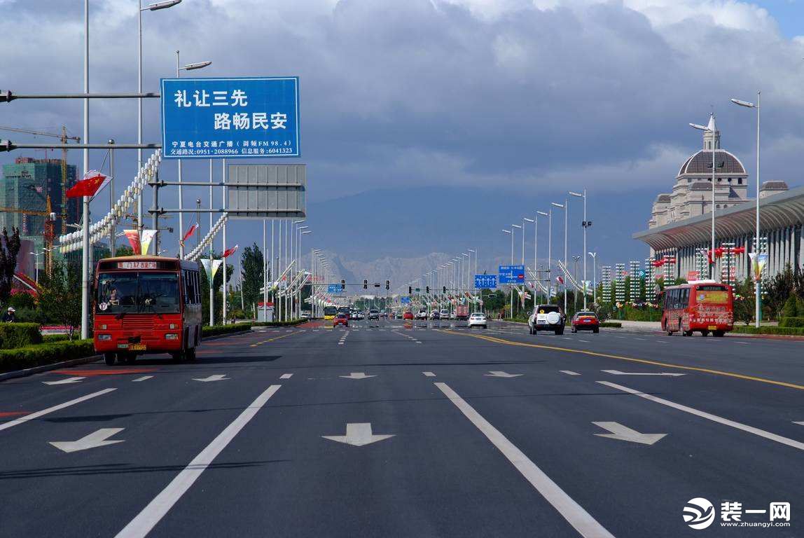 银川街道试行单行